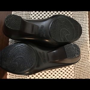 Dansko shoes. Like new.